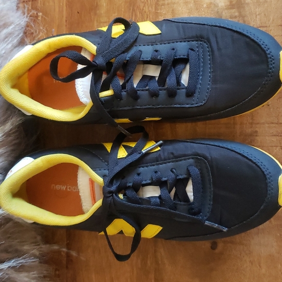 New balance kicks blue yellow size 7 - Picture 2 of 10